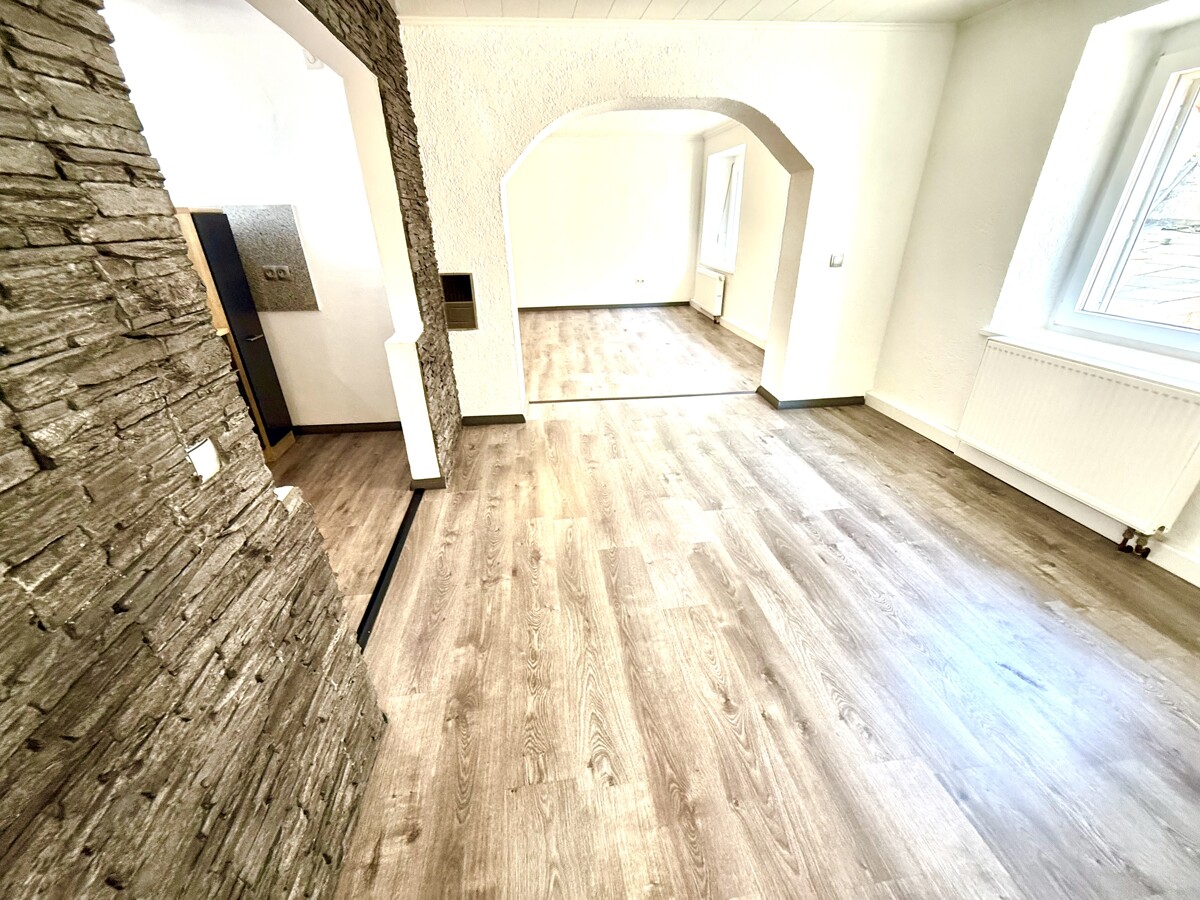 Ihr Esszimmer gen Küche & Wohnzimmer